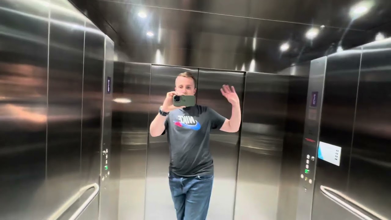 Morris Vermaport Lift (Near Next) @ The Merry Hill Shopping Centre In Dudley