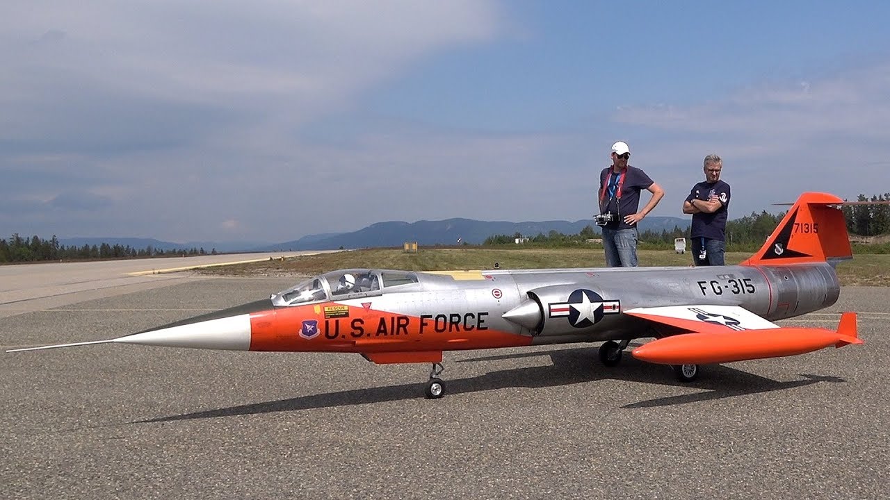 XXXL RC F-104 STARFIGHTER - FLIGHT DEMO
