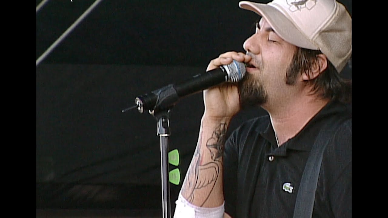 Deftones - Live at Pinkpop 2003 (Full show) HD + extra interviews