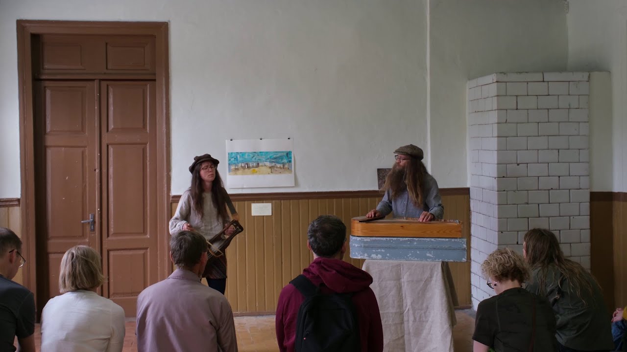 Voi tu bitute in Marcinkonys Train Station Gallery (Acoustic)