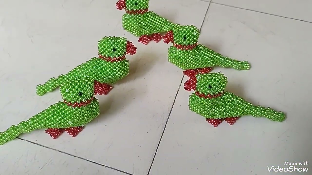 #artwork# ##Beads Parrots##
