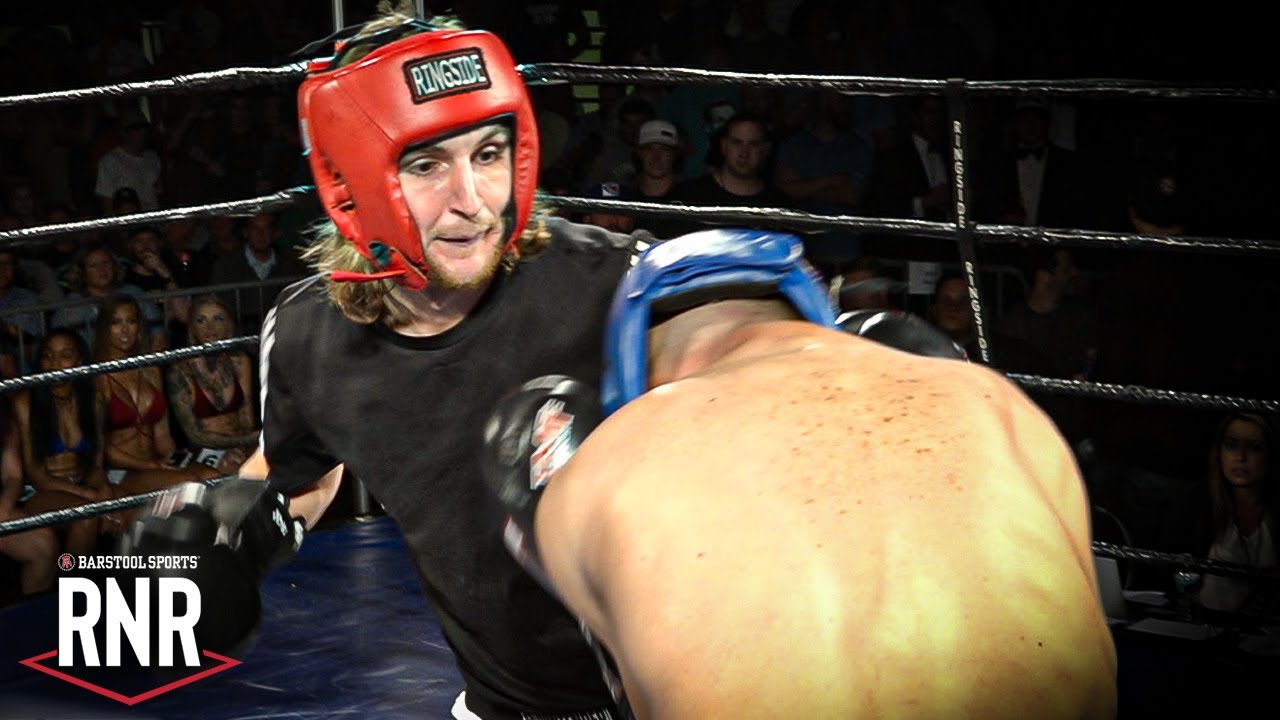 Rope-A-Dope Boxer Delivers Controversial Finish