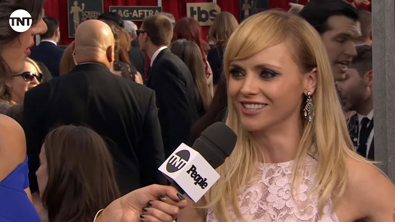 Christina Ricci I SAG Awards Red Carpet 2016 I TNT