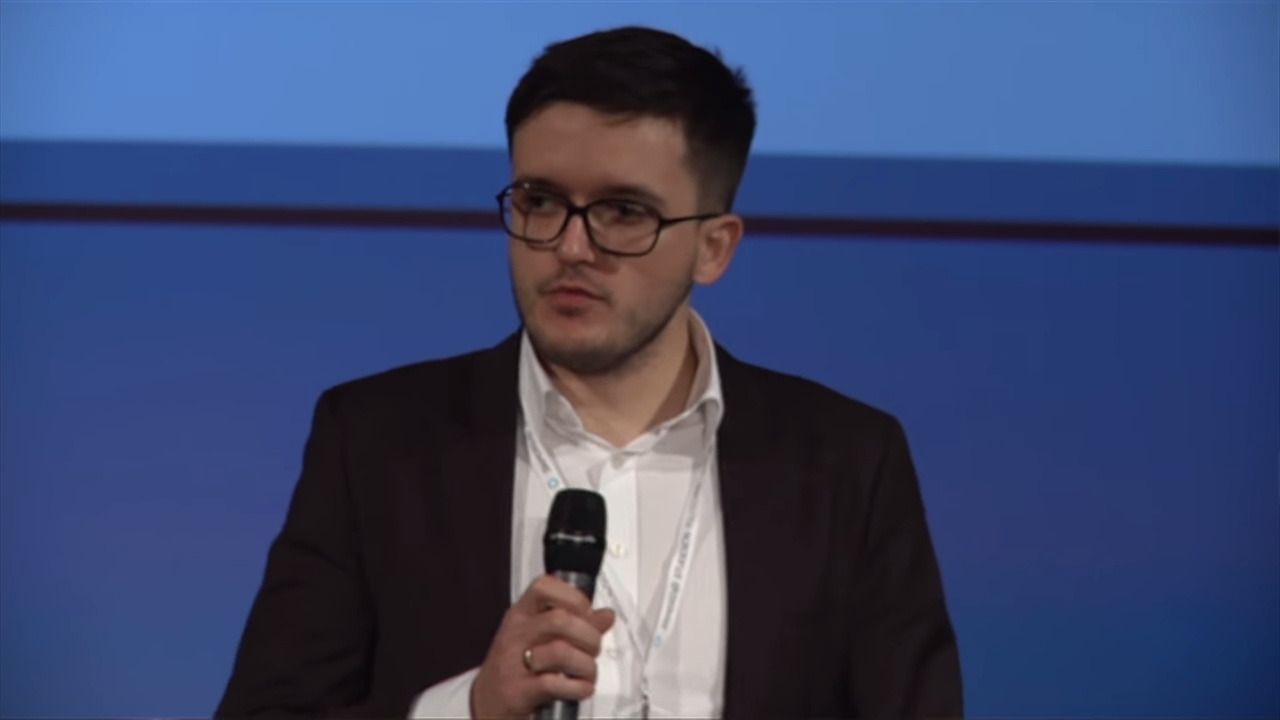 Jak niemowlak próbował rozmawiać z dorosłym | Krystian Piećko | TEDxPolitechnikaWroclawska