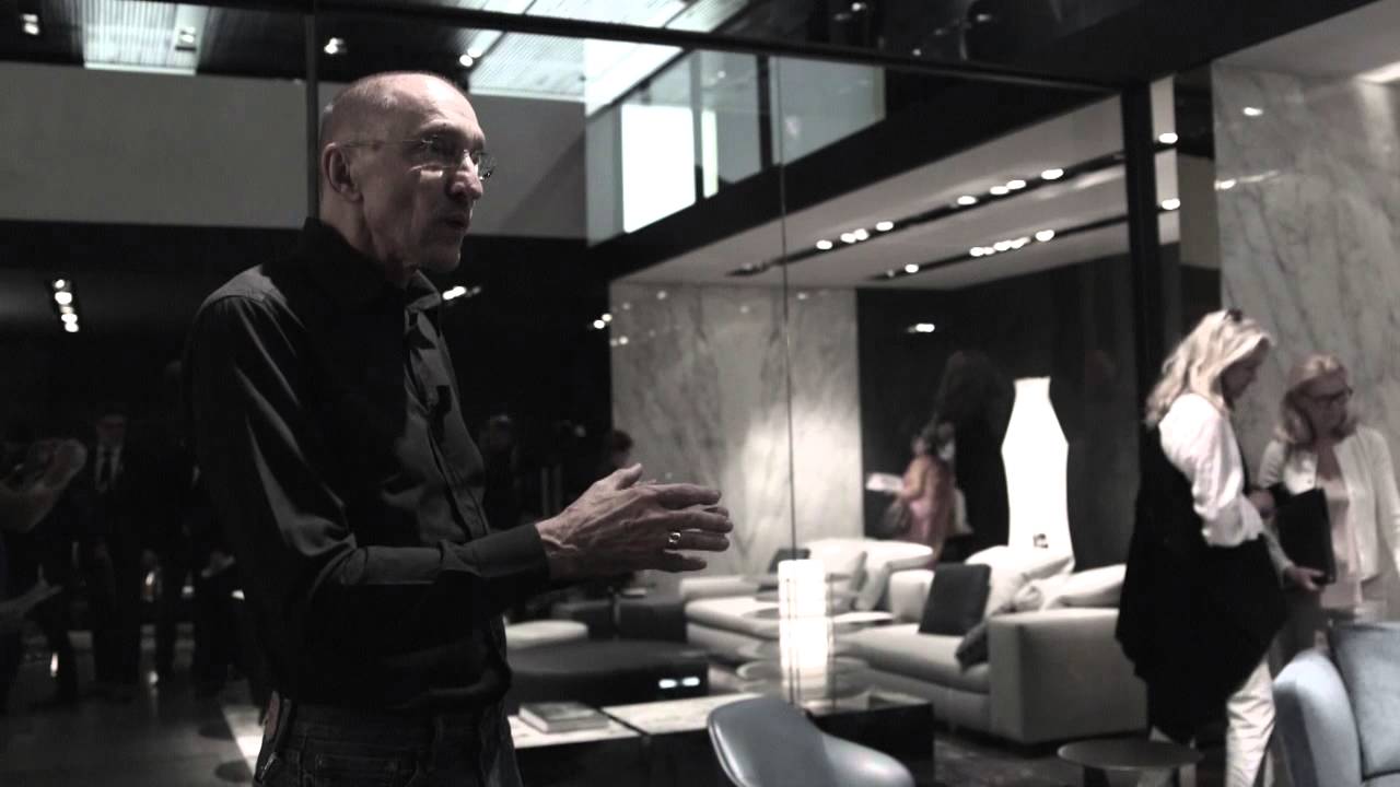 MILAN 15 dedece is Minotti
