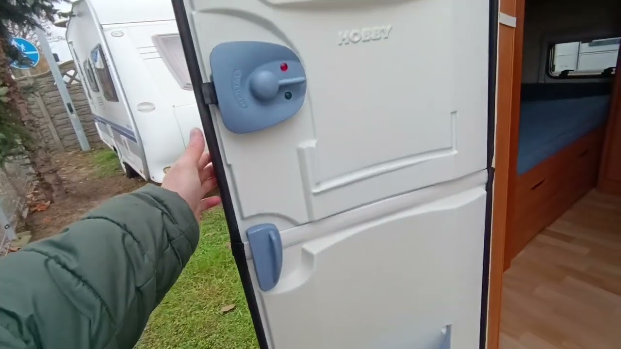 Hobby 500 KMFE Rocznik 2005 - Centrum Kempingowe Mańczak