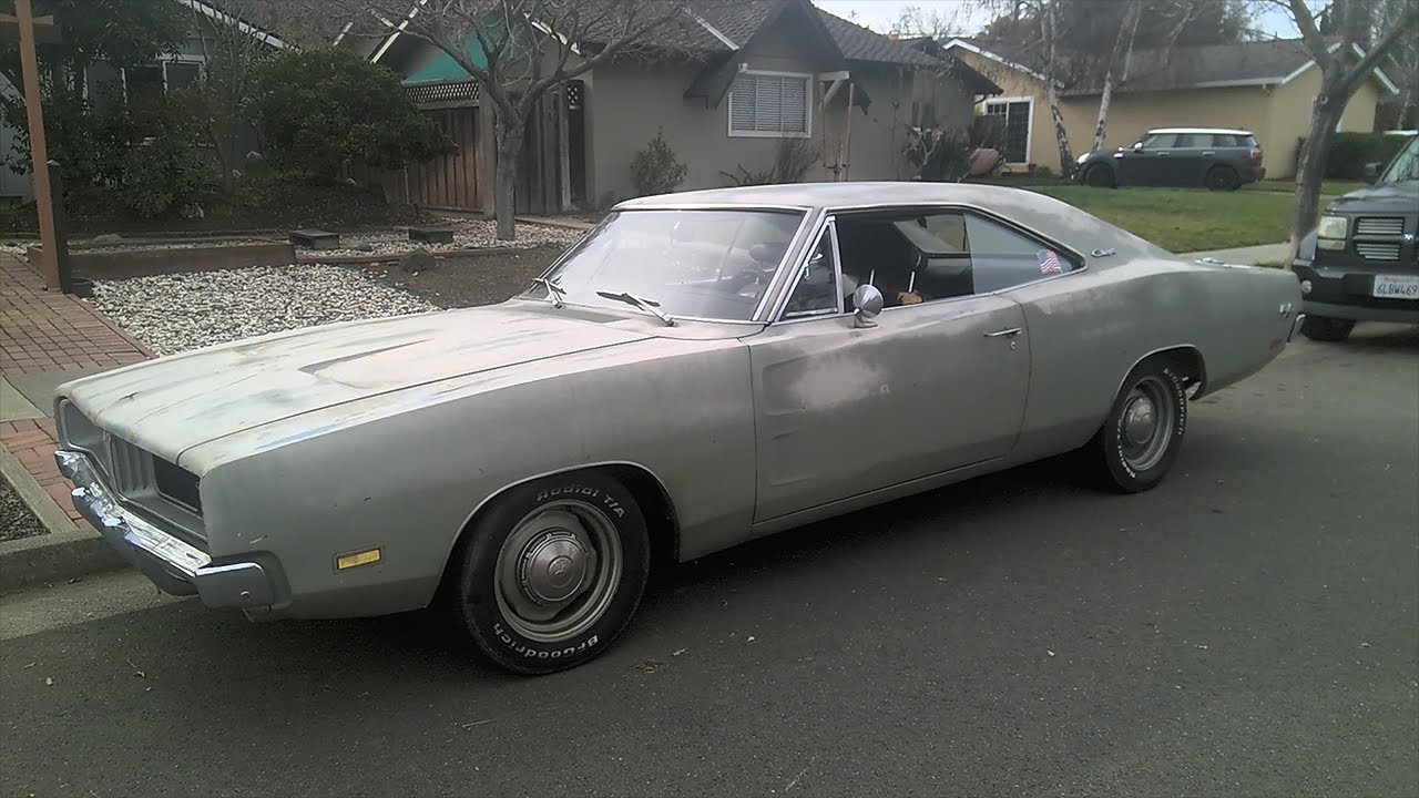 Project Mopar: Brian's 1969 Dodge Charger R/T
