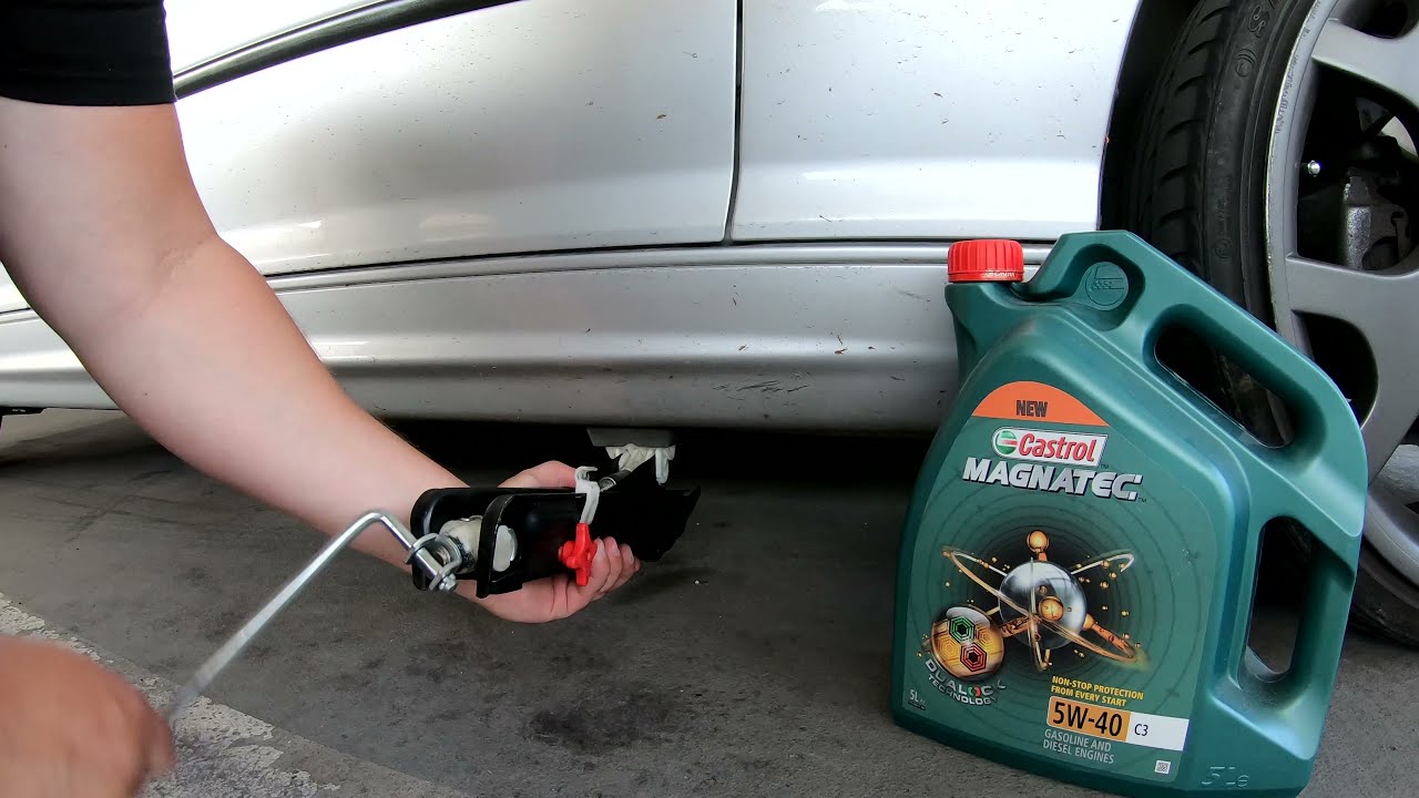 BMW e46 320D Oil change