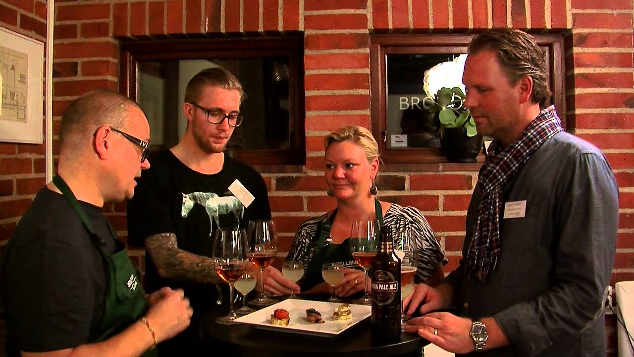 Vin M&ouml;ter Mat presentation lag 1 Kanap&eacute;er
