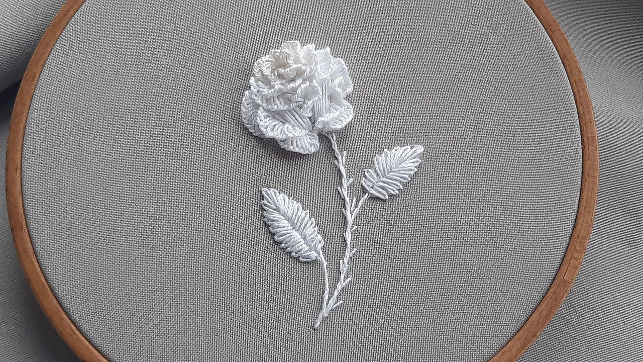 3D White Rose Cast on Stitch - White Embroidery