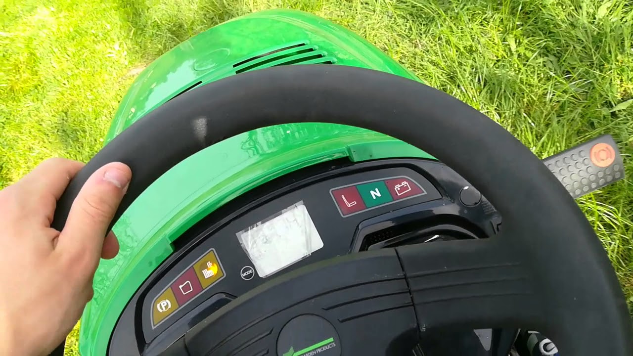 De la tonte je présente mon tracteur tondeuse Eden parc