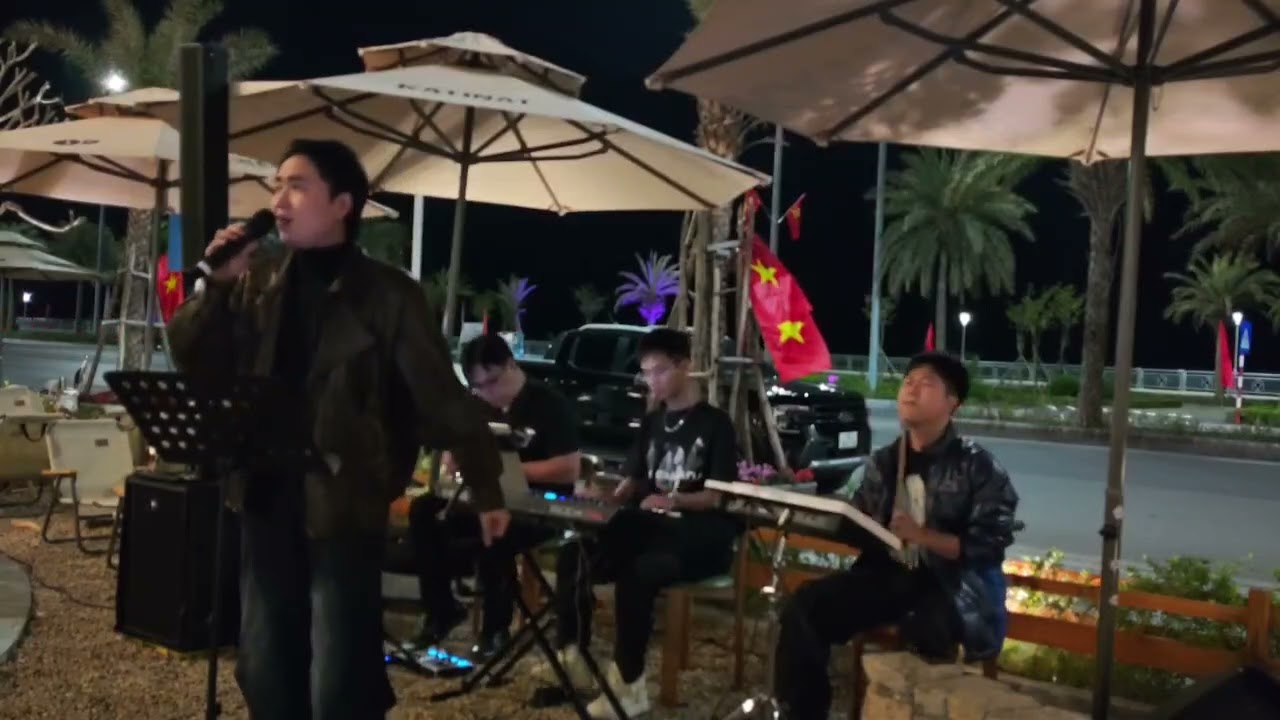 Anh có thể ôm em được không - guitar