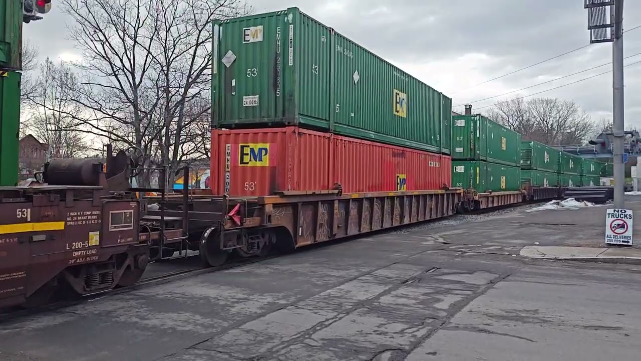 Norfolk Southern Z264 entering Clinton West Siding Clinton MA 