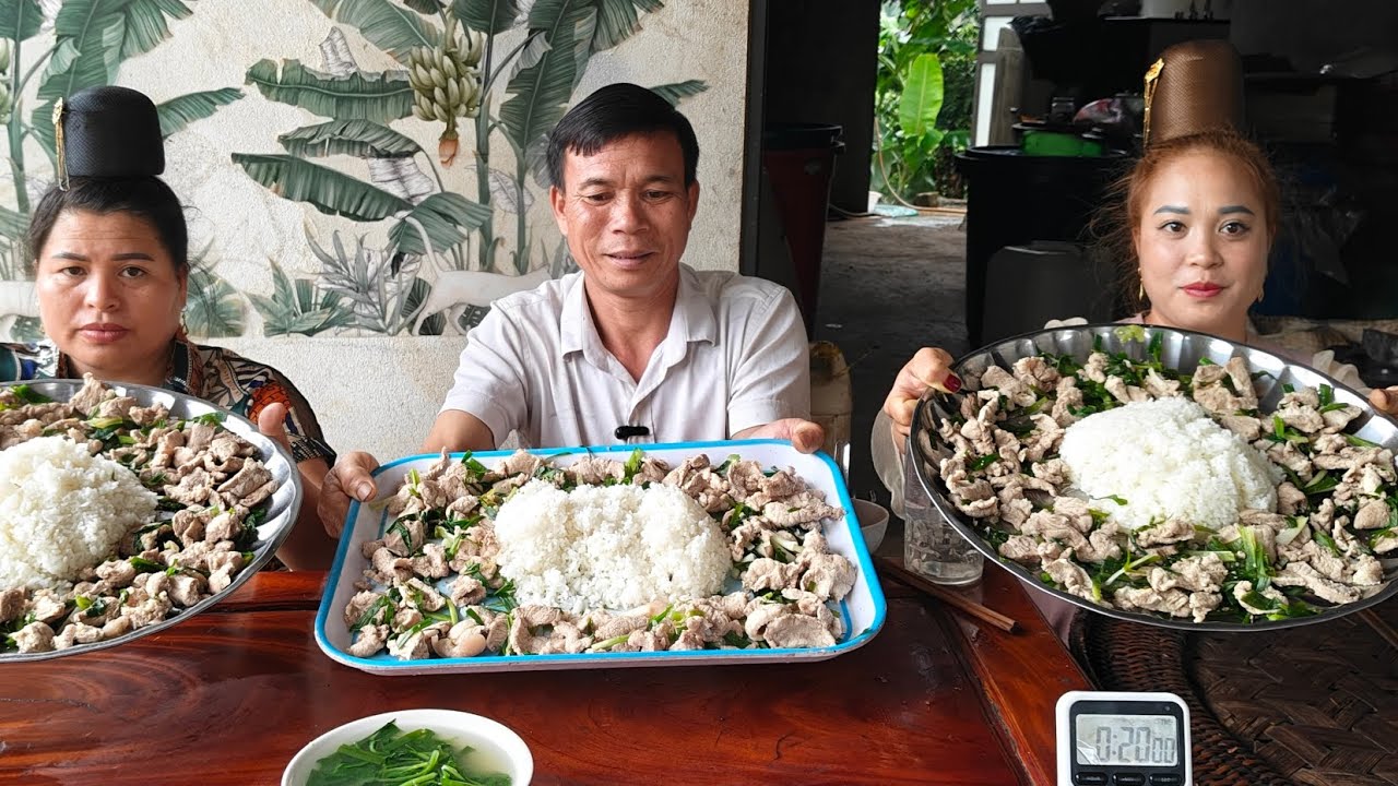Quá Khủng Với Cuộc Thi Ăn Mỗi Người Một Mâm Thịt Heo Xào Hành Giữa 3 Thánh Ăn Ở Tây Bắc
