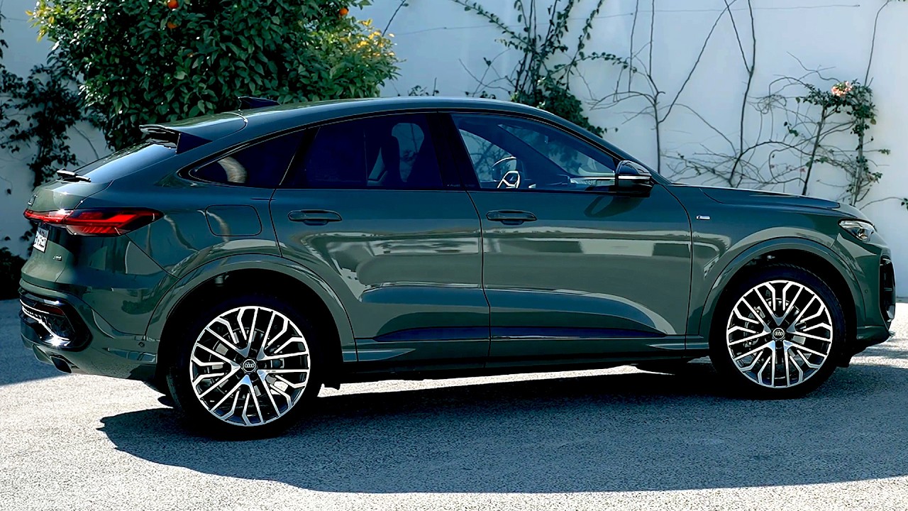 New 2025 Audi Q5 Sportback (S Line) - Interior | TFSI Quattro | Drive