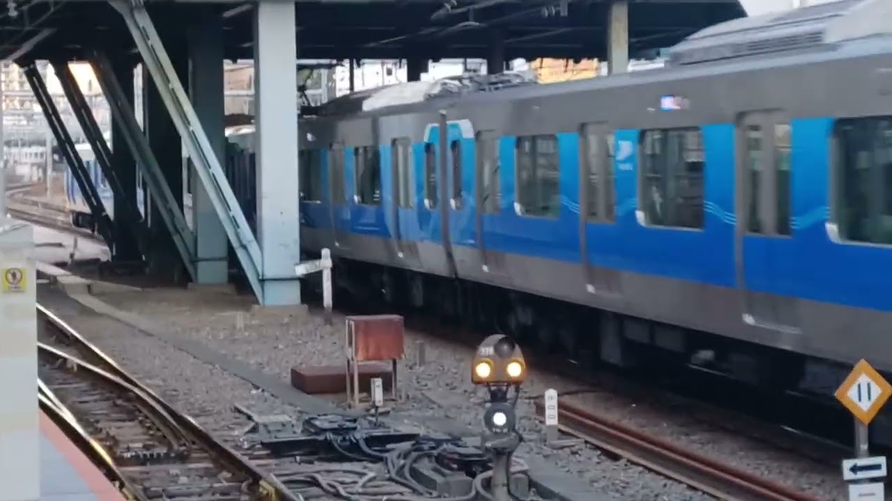 りんかい線71-000形トリZ12編成川越線直通快速川越行発車動画
