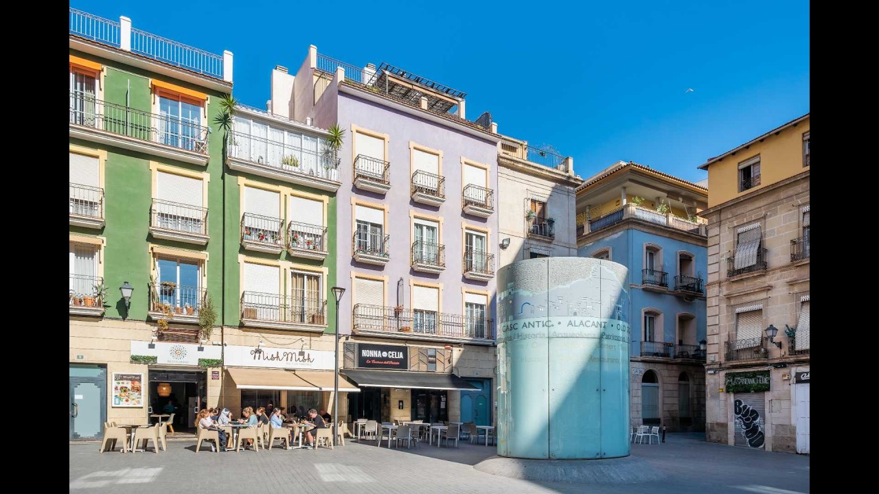 🏠 Unique, sunny penthouse apartment in Alicante city | Ref: Sol2601