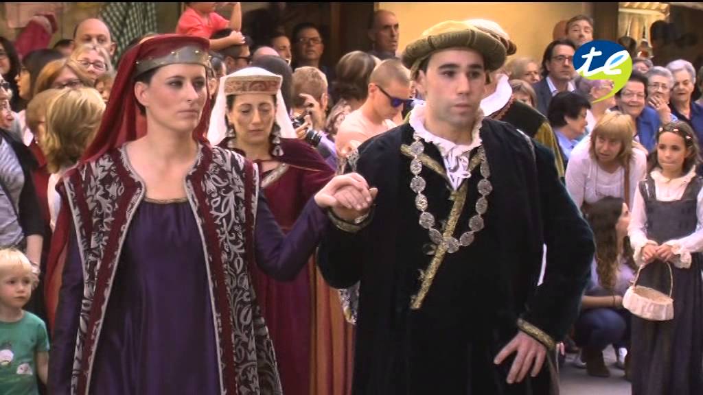 Gandesa celebra 'el casament reial' de 1319 amb una representació multitudinària