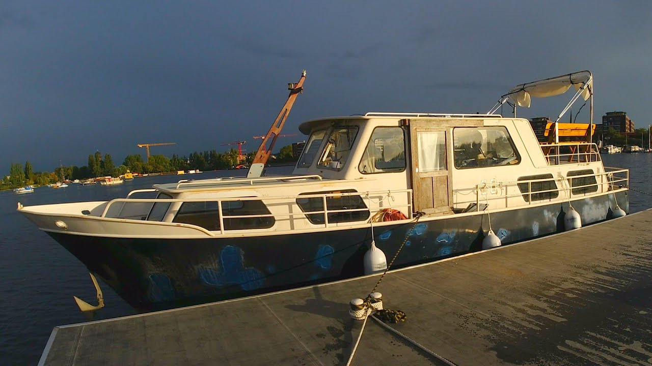 Water System Refit on 1978 40ft Yacht - Ep. #46 - Vintage Yacht Restoration Vlog