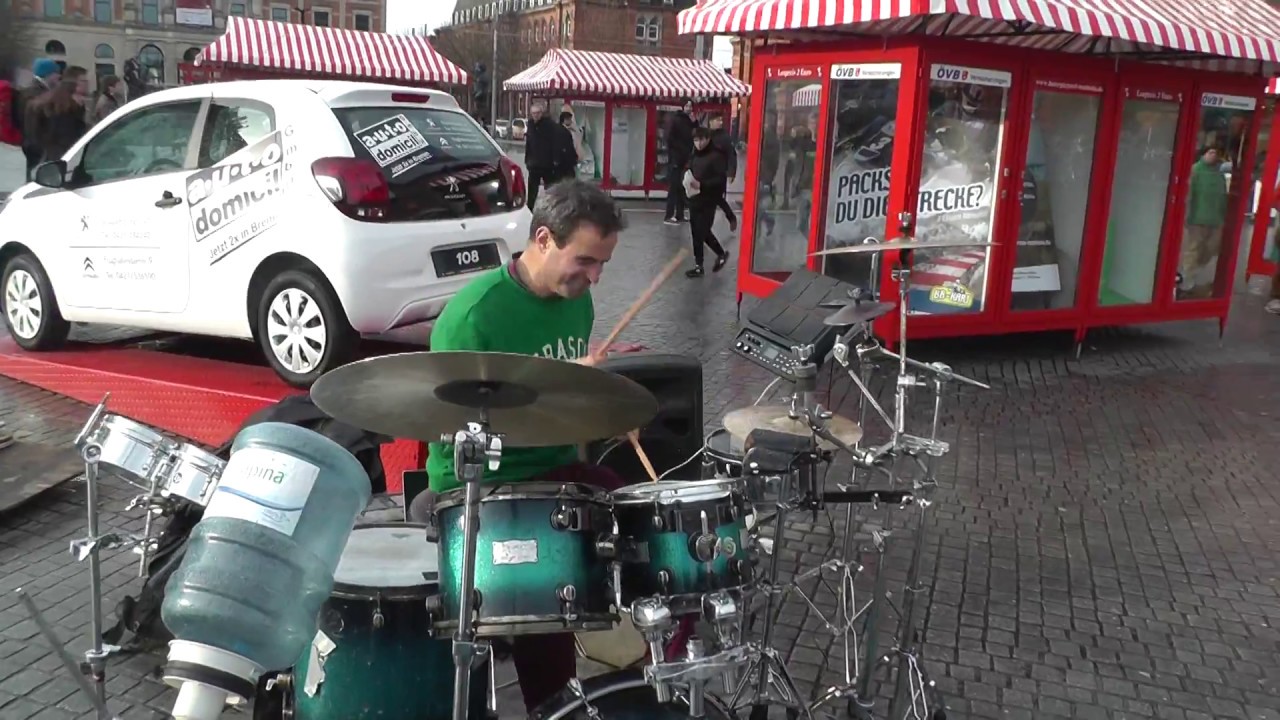 Sledgehammer - Oded Kafri (After the rain in Bremen)