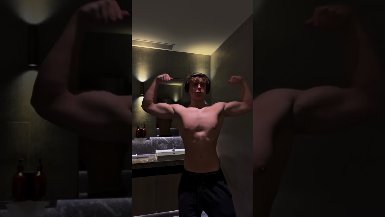 16yo 🤯 #teenbodybuilding #gym #aesthetic #strengthandgrowth