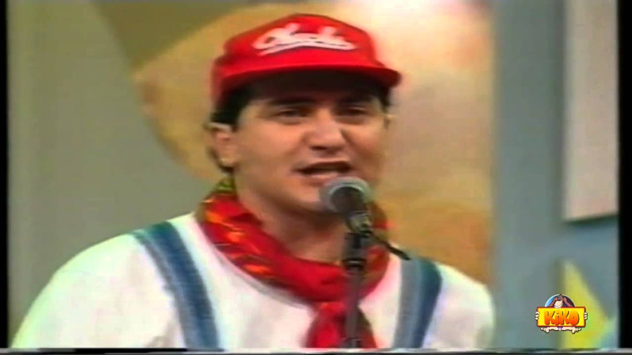 ZAPATO VELOZ - Tractor amarillo (TV)