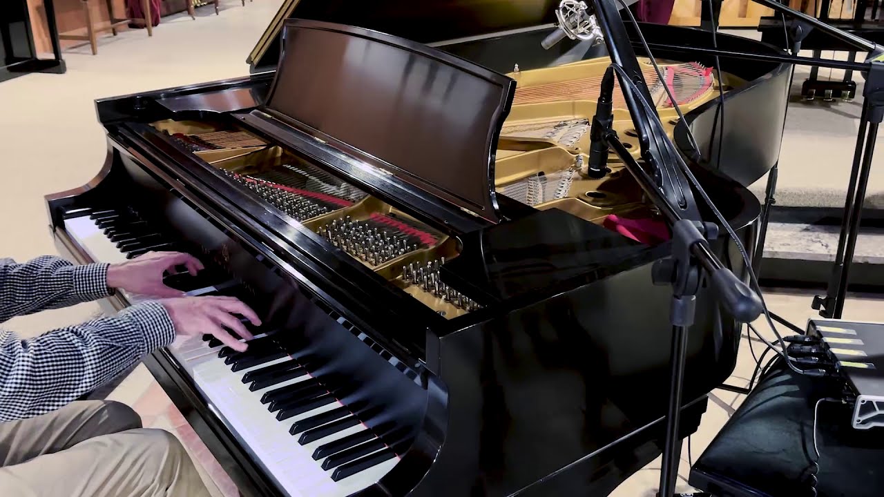 Steinway B