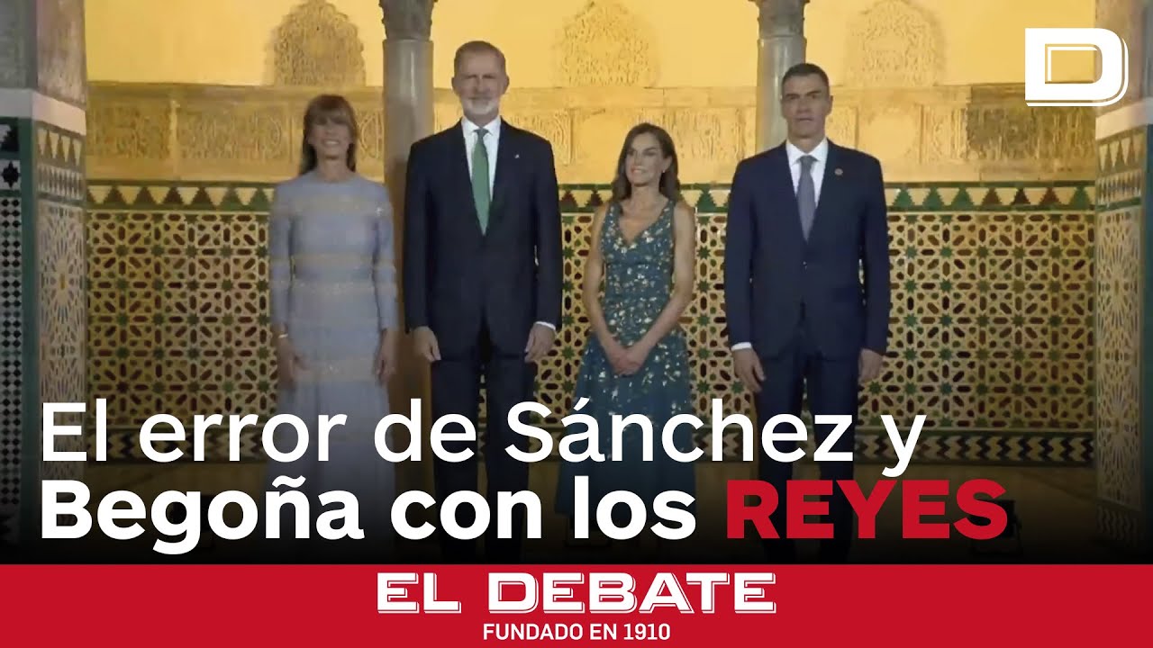 Sánchez y su esposa tienen que repetir el saludo a los Reyes para hacerse la foto
