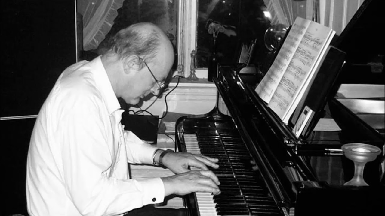 Improvisation on Viennese Themes - Hugo van Neck, piano virtuoso