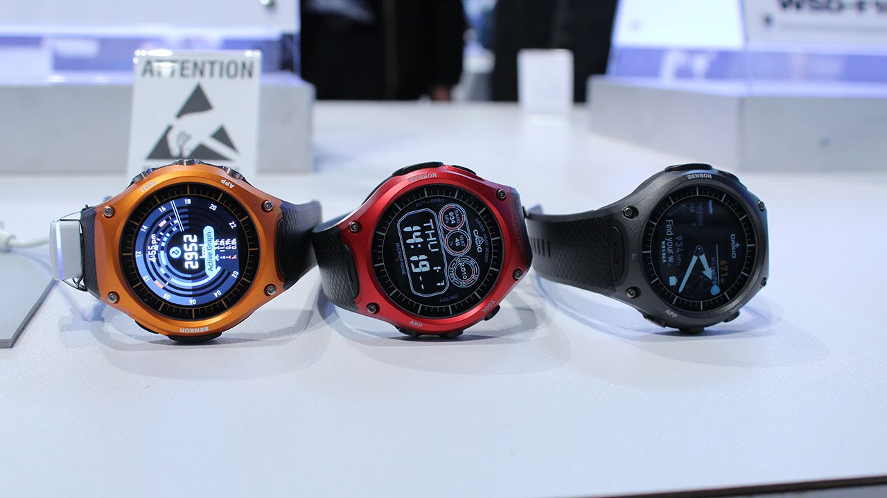 Casio WSD-F10 Hands-On @ CES 2016 | Pocketnow
