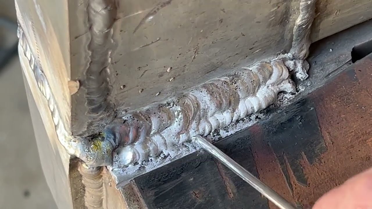 Welding an aluminum trailer