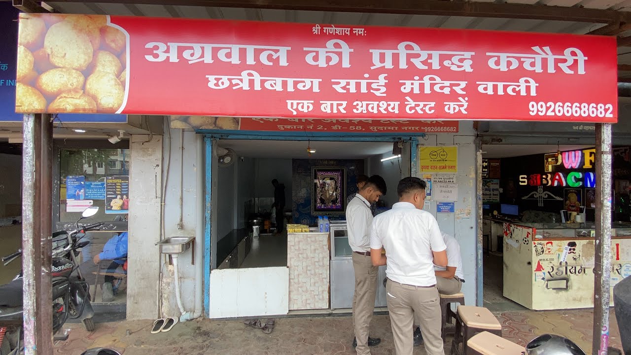 Itni स्वादिष्ट Daal की Kachori 😍 | Agrawal Kachori | Sudama Nagar , Indore