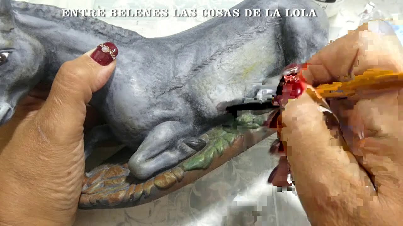 18 PINTANDO BURRA PARA EL PESEBRE