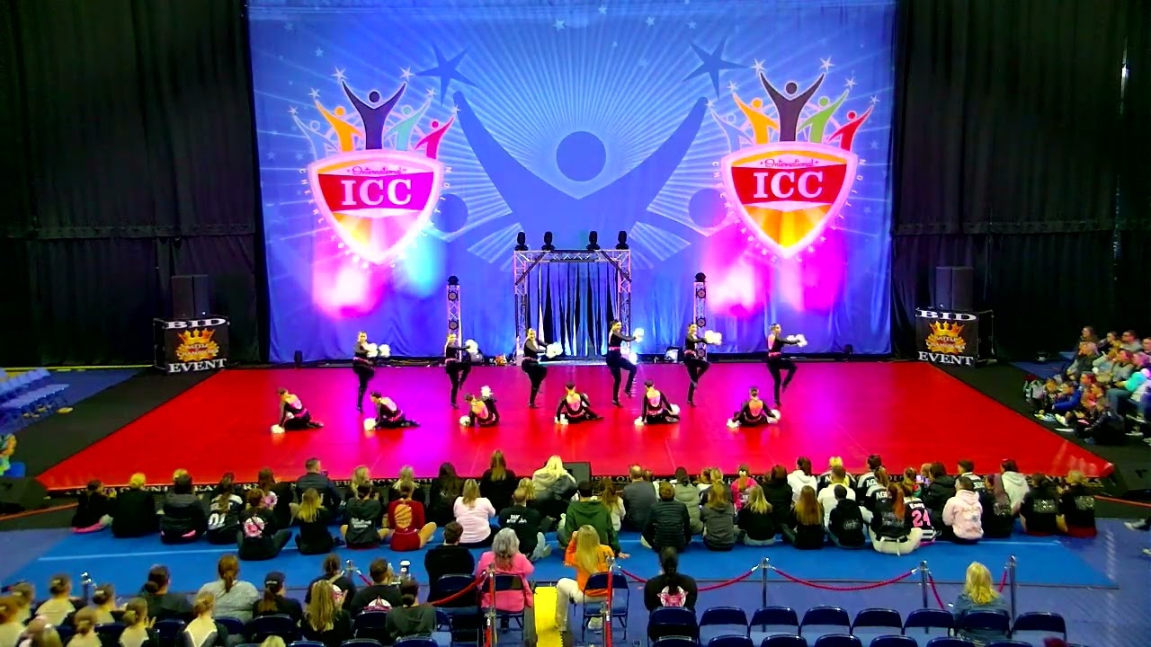 255 RSD Leading Ladies A 12 International Open Pom Elite