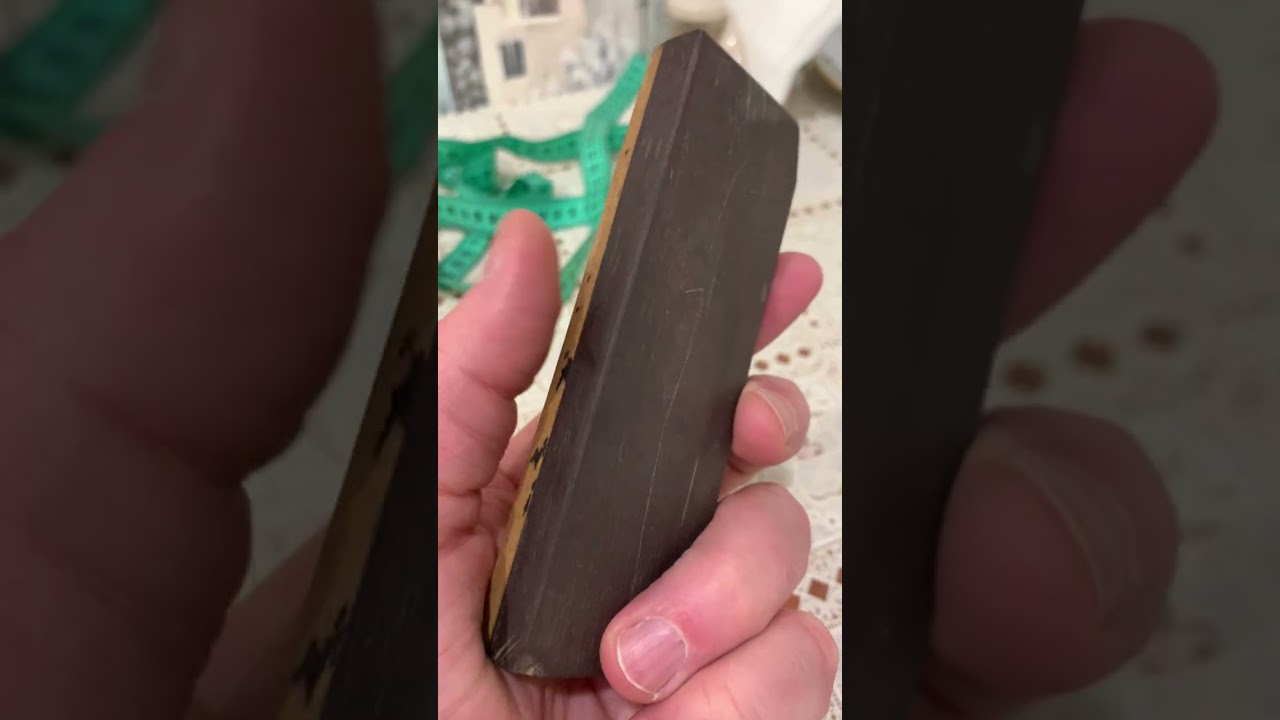 РЕДКИЕ БРИТВЕННЫЕ КАМНИ. РЕДКИЙ БЕЛЬГИЙСКИЙ КОТИКУЛ. OLD BBW.  Rare Yellow Belgian stone .