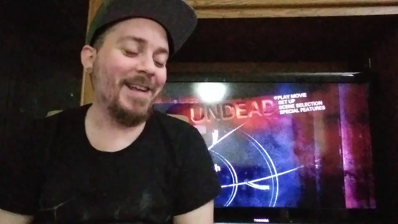 Cellar Reviews: Undead (2005) Directed by The Spierig Brothers (Spoiler Free & Spoilers after)