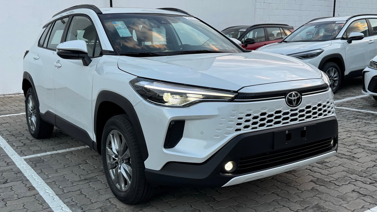 NOVO COROLLA CROSS 2026 MESMO NA VERSÃO MAIS BARATA É MUITO COMPLETO! VALE A PENA O DE ENTRADA!