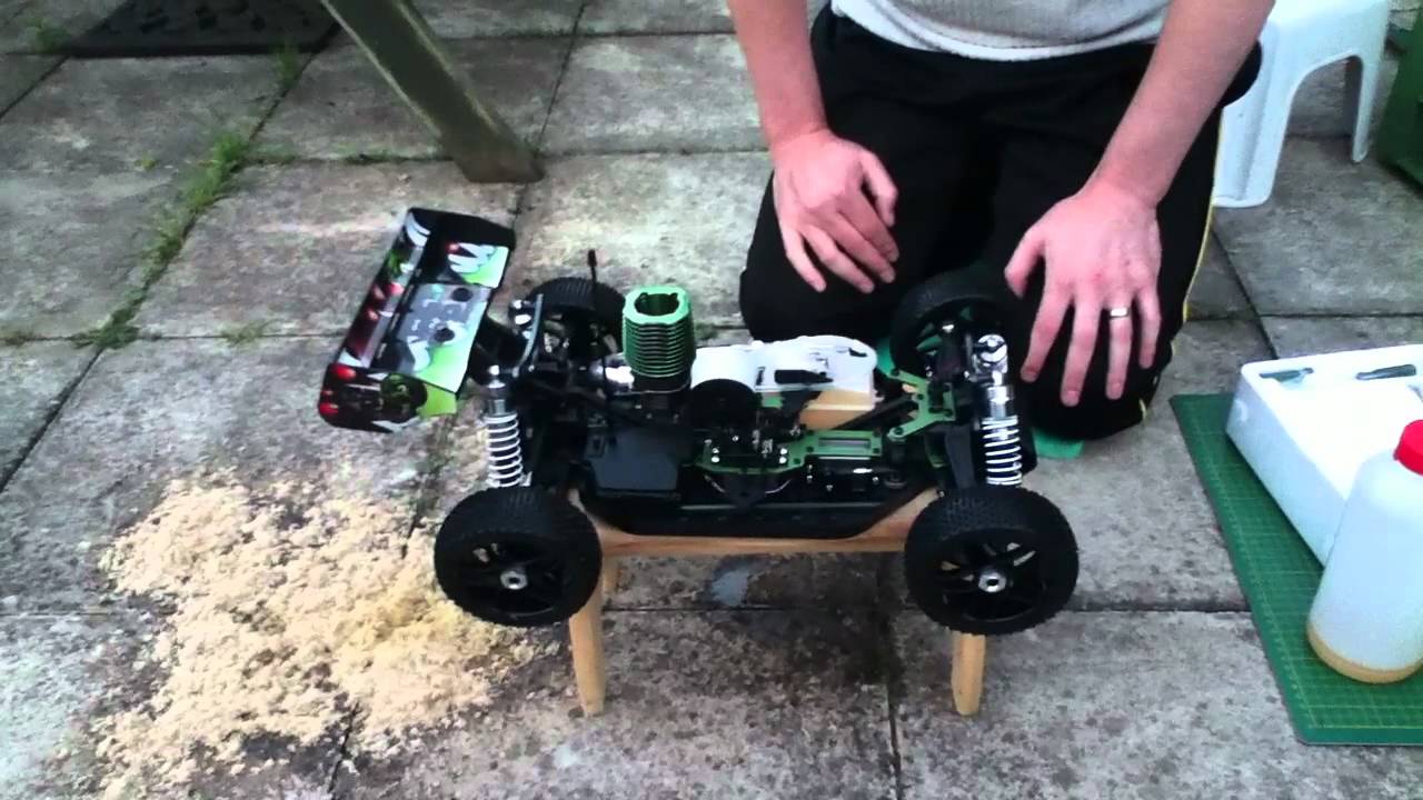 Ansmann Virus 2.0 BigBlock Engine Running in (Tank 6)