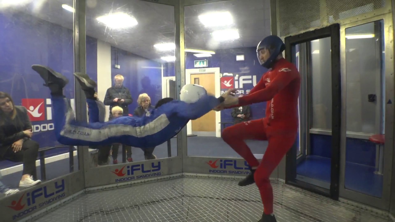 Ifly Wind tunnel session #2 Wind tunnel exercises preparing for AFF sky diving.