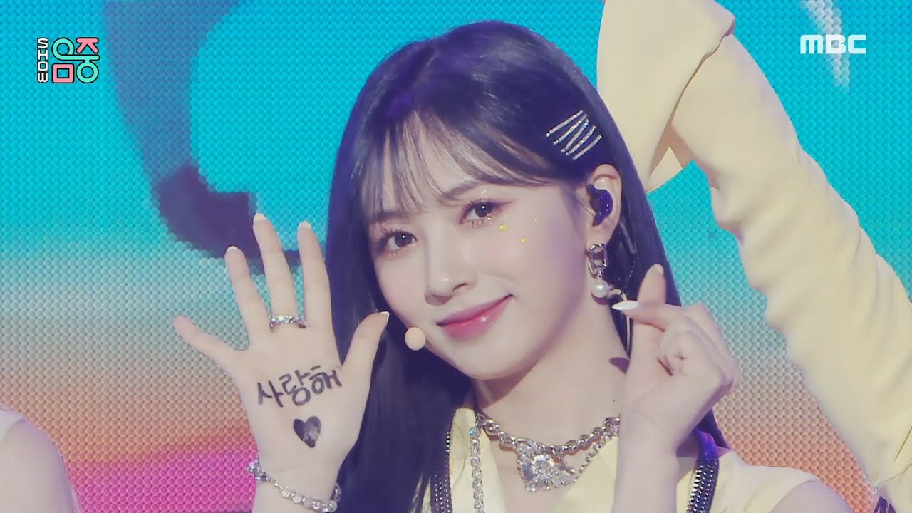 [쇼! 음악중심] 체리블렛 - 러브 인 스페이스 (Cherry Bullet - Love In Space), MBC 220319 방송