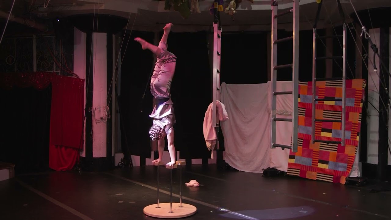 9 Circus Harmony Nocturne: Canes