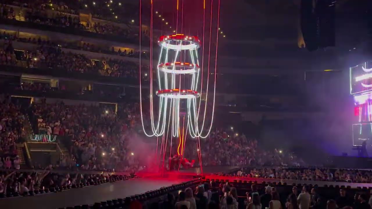 Katy Perry - Artificial - Live in Dallas, TX. May 22, 2025