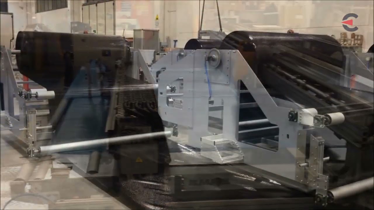SM-450-SA | Automatic multiple roll welding machine with hot air technology