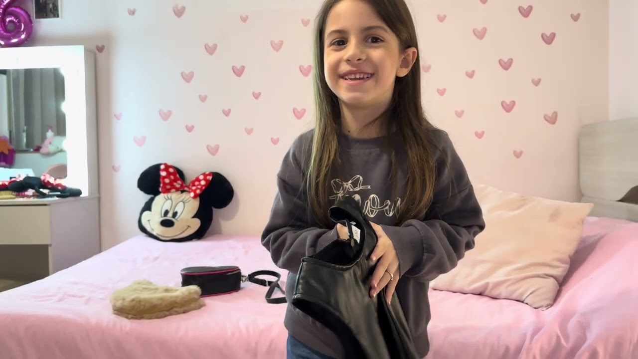PREPARIAMO INSIEME LA VALIGIA DI GRETA! 😍✈️🧳