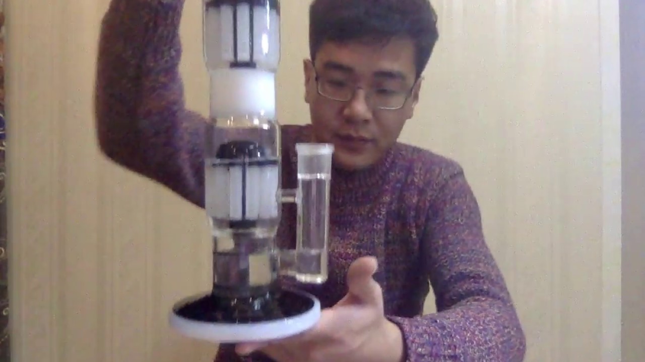 Whitejade Glass bong with two arm tree and good filter