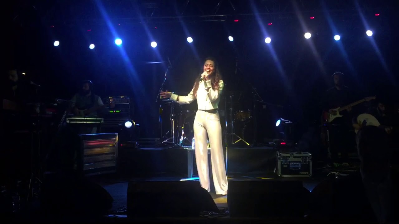 Derya Uluğ - Nabız 180 Canlı (Bilgili Kültür Okulları - Kocaeli)