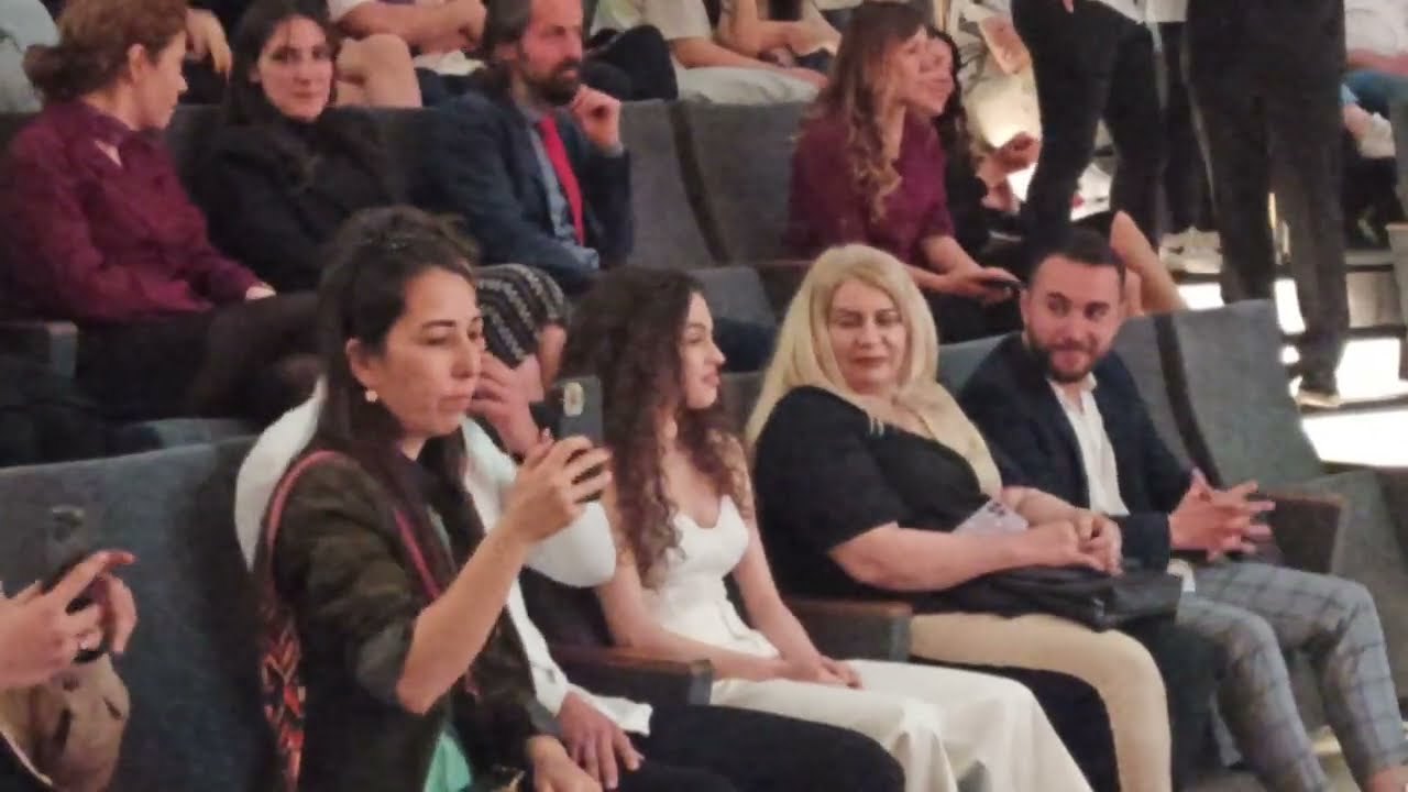 Yılın En İyi Dizi Çifti - Kardeşlerim (Haliç'in Enleri )