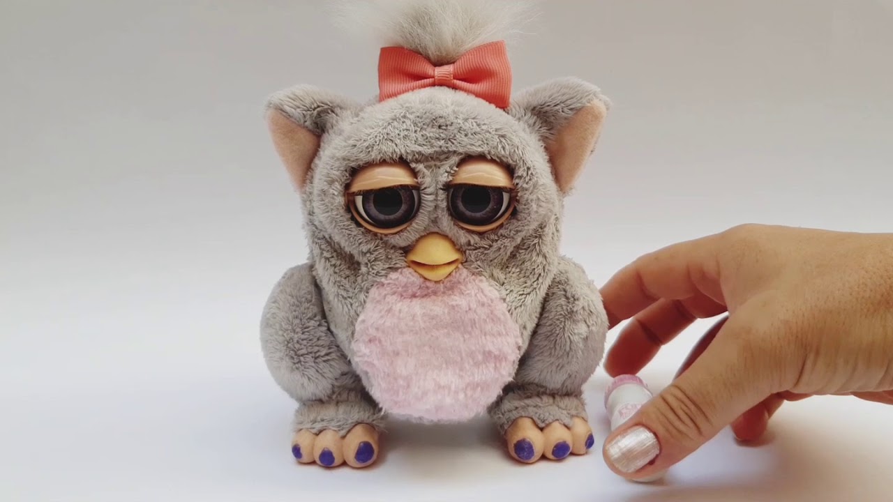 #Furby Baby 2005 SLEEPY PINK emoto tronic with purple eyes RARE