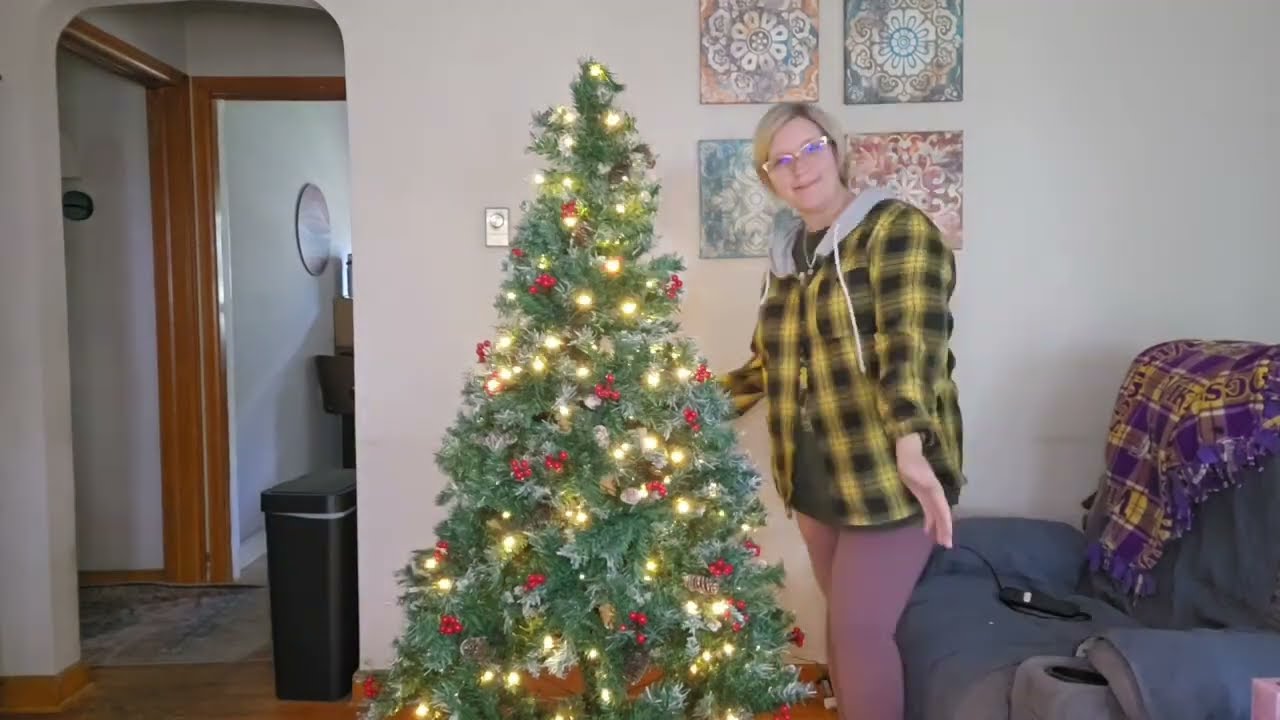 6 Ft Pre-Lit Flocked Christmas Tree with Pine Cones & Berries | Easy Assembly Guide