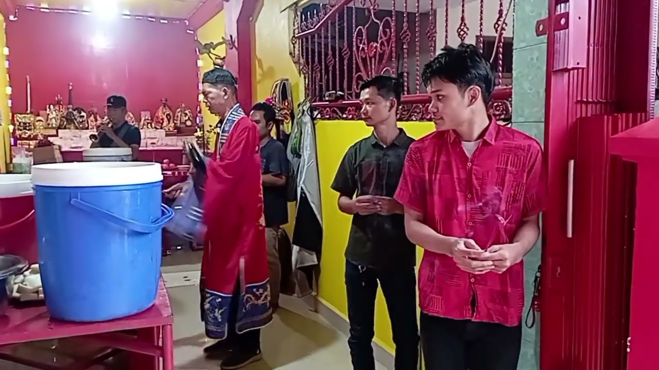Tempat Ibadah Kwan Im Bio Gelar Ritual Khokun dan Tiam Gan